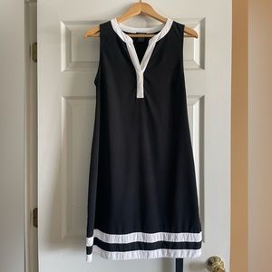 Basic black and white sleeveless